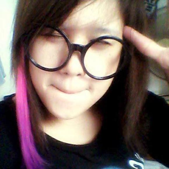 Meet your Posher, Bloom - Picture 1 of 1